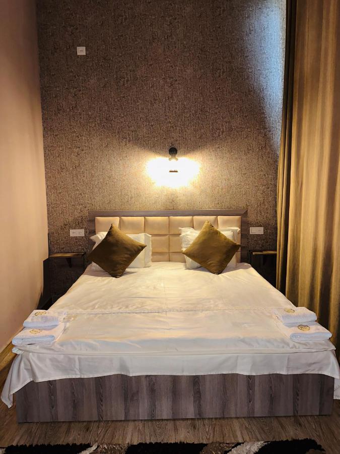 גוריס Tigran Hotel By Black & Gold מראה חיצוני תמונה